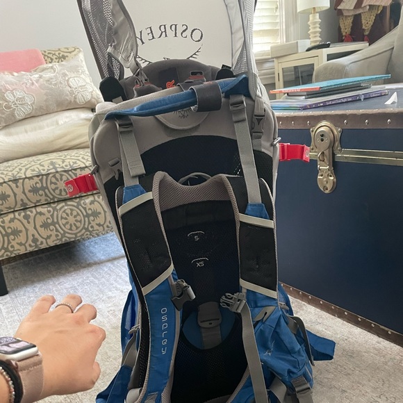 Osprey children carry backpack - Picture 5 of 6